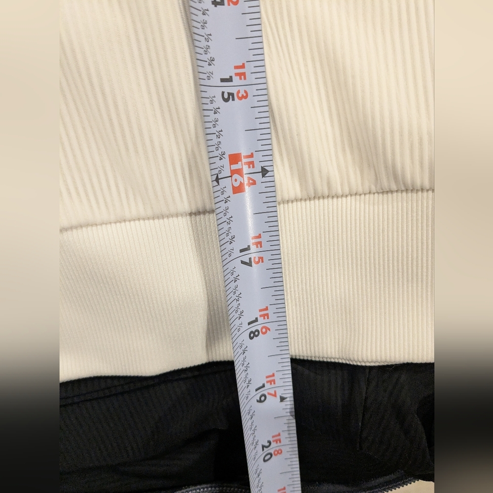 Zyia Dominica Ribbed Jacket - Picture 9 of 13